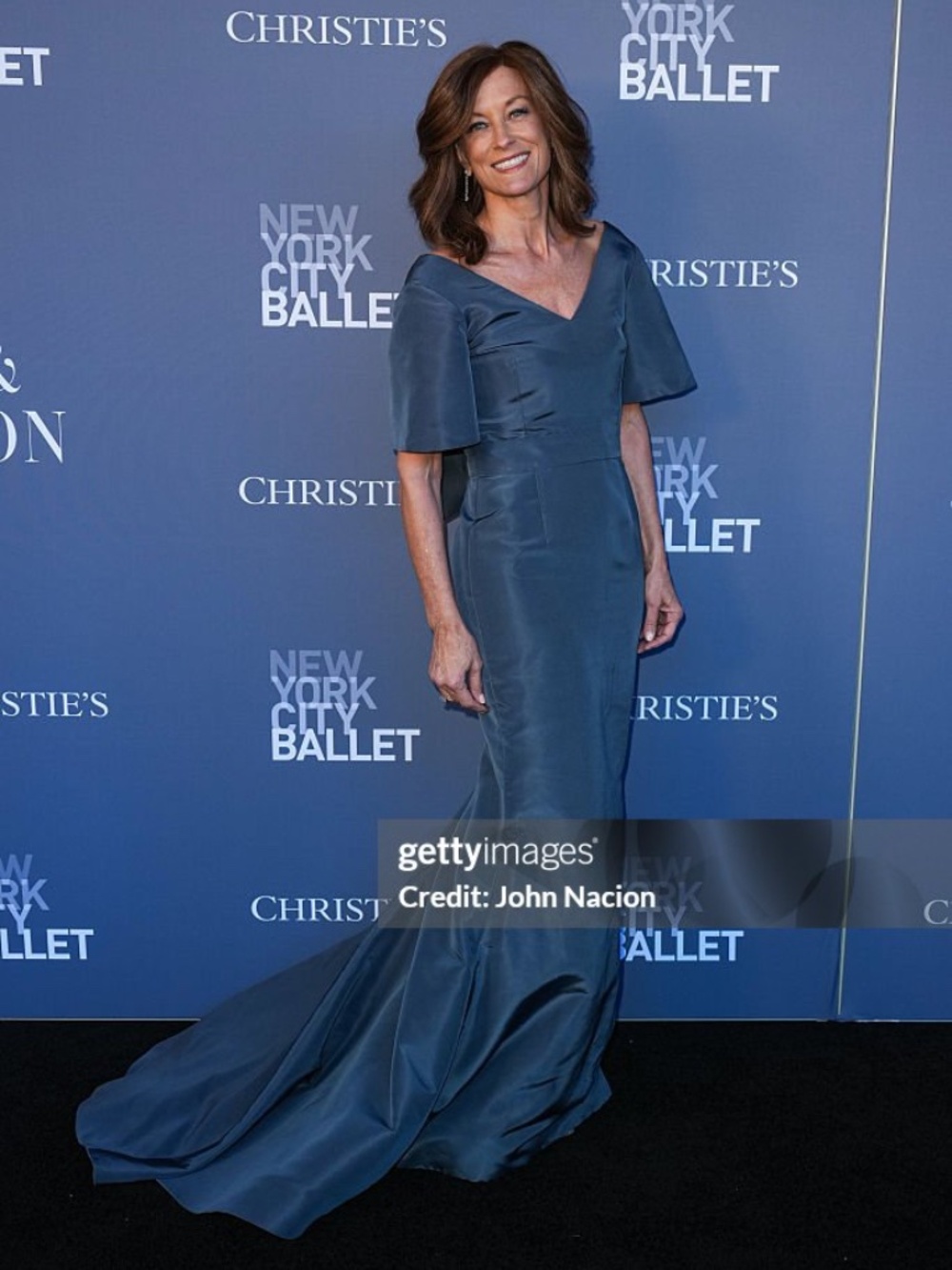 Oscar de la Renta Slate Blue Silk Faille Evening Gown Open Bow Back Train Sz 6